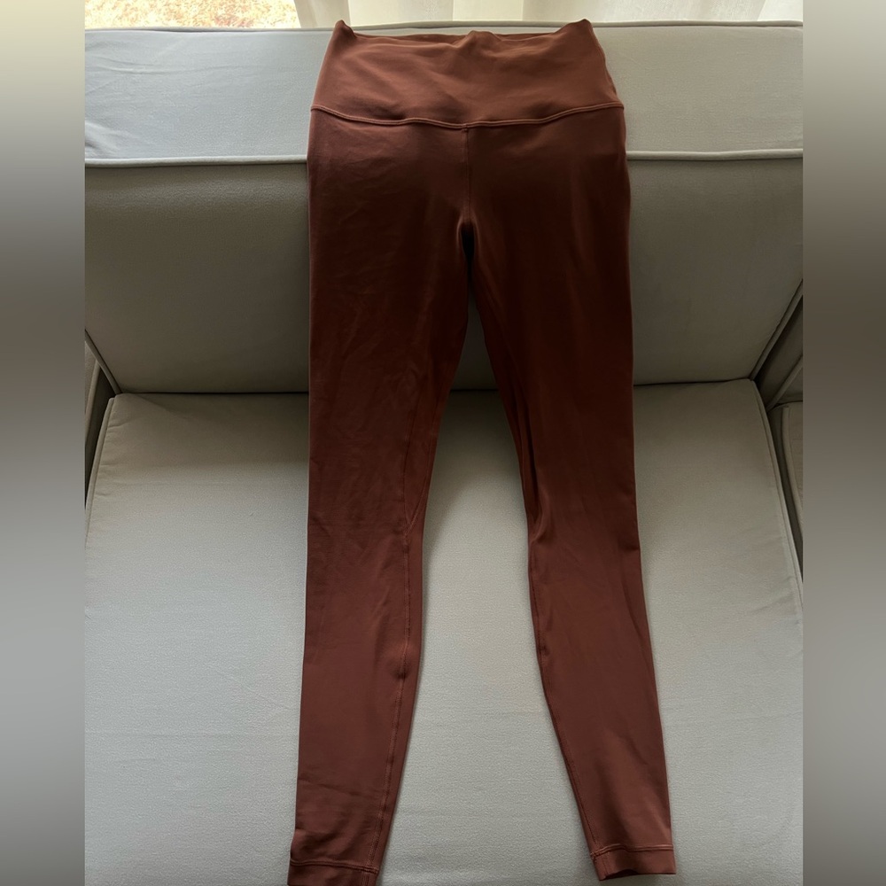 LIKE NEW Lululemon leggings